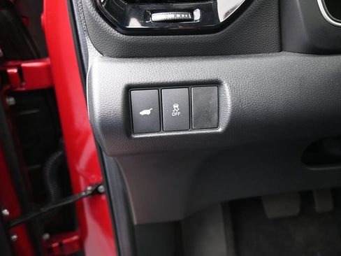 Used 2025 Honda Pilot Touring image 13