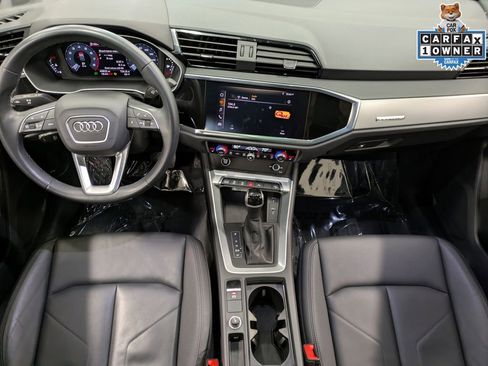Used 2021 Audi Q3 2.0T Premium image 24