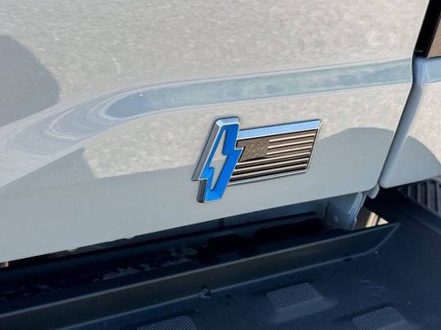 Used 2023 Ford F150 Lightning XLT AWD/4WD image 20