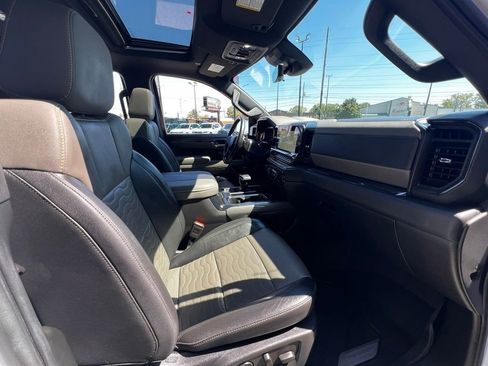 Used 2023 Chevrolet Silverado 1500 ZR2 w/ Technology Package image 22