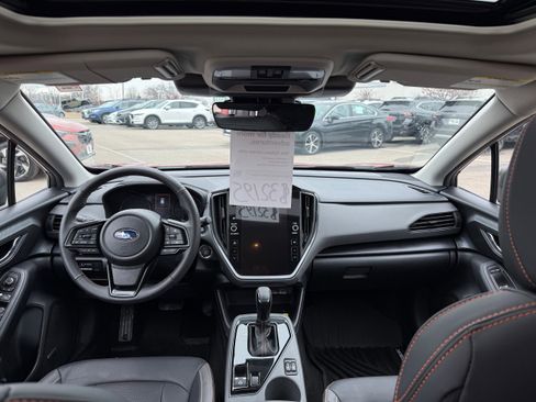 Certified 2025 Subaru Crosstrek 2.5i Limited w/ Crosstrek Mirror Package image 18