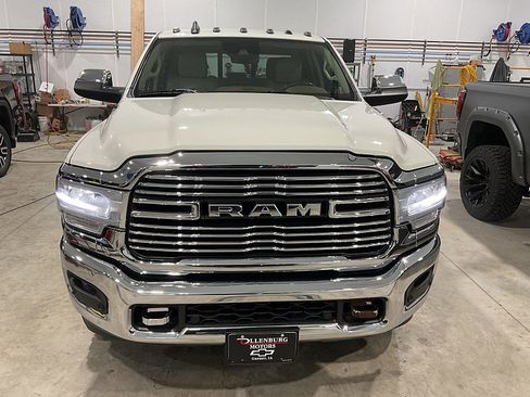 Used 2022 RAM 3500 Laramie image 2