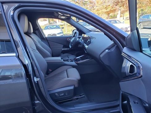 Used 2026 BMW X3 xDrive30 w/ Convenience Package AWD/4WD image 18