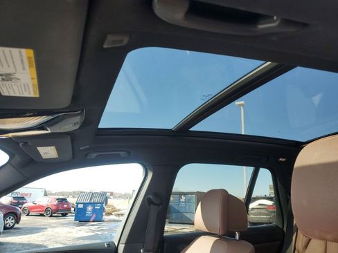 Used 2019 BMW X5 xDrive40i w/ Luxury Seating Package image 15