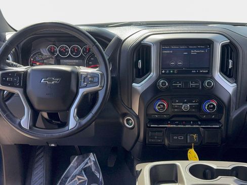 Used 2021 Chevrolet Silverado 1500 RST AWD/4WD image 15