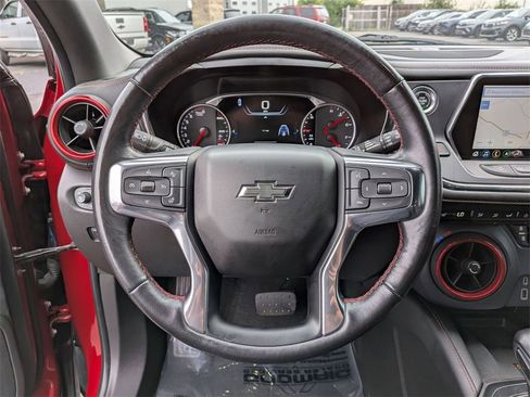 Used 2021 Chevrolet Blazer RS w/ Enhanced Convenience Package image 19