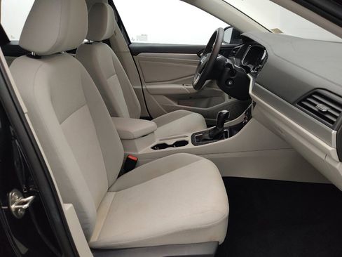 Used 2021 Volkswagen Jetta SE FWD image 21