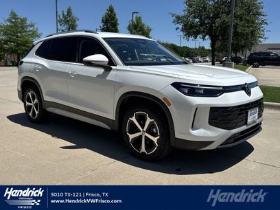 Used 2025 Volkswagen Tiguan SE