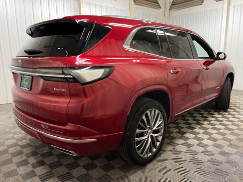 Certified 2026 Buick Enclave Avenir w/ Super Cruise Package AWD/4WD image 24
