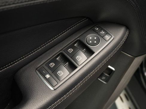 Used 2018 Mercedes-Benz GLE 43 AMG 4MATIC image 31
