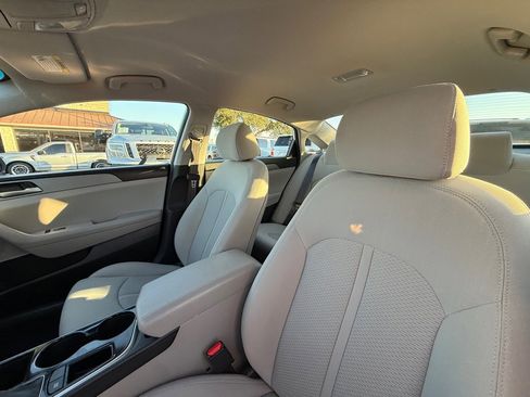 Used 2018 Hyundai Sonata ECO image 15