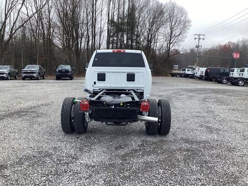 New 2026 RAM 5500 Tradesman w/ Chrome Appearance Group image 6