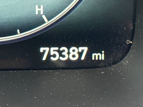 Used 2023 Hyundai Palisade Limited w/ Winter Package image 20