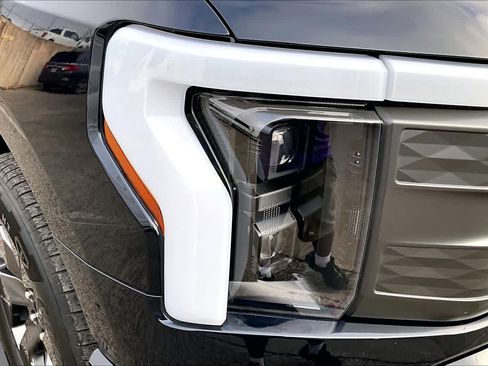 Used 2023 Ford F150 Lightning Lariat AWD/4WD image 26