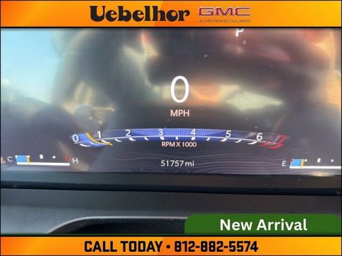 Used 2023 Jeep Grand Cherokee L Laredo image 34