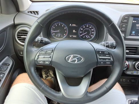 Used 2021 Hyundai Kona SEL Plus FWD image 25