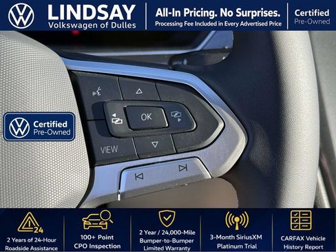 Used 2024 Volkswagen Tiguan SE AWD/4WD image 22