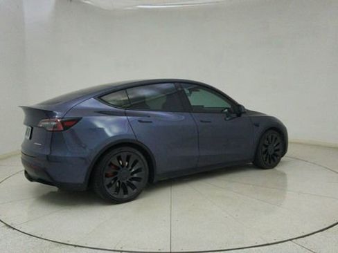 Used 2022 Tesla Model Y Performance image 69