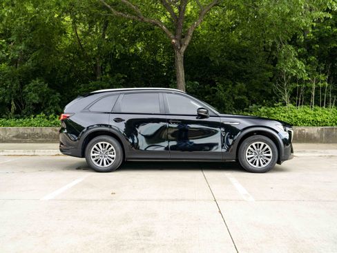 Used 2025 MAZDA CX-90 3.3 Turbo w/ Select Package AWD/4WD image 10
