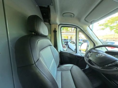 Used 2018 RAM ProMaster 1500 FWD image 27