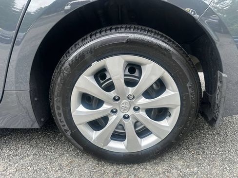 Used 2026 Toyota Corolla LE FWD image 14