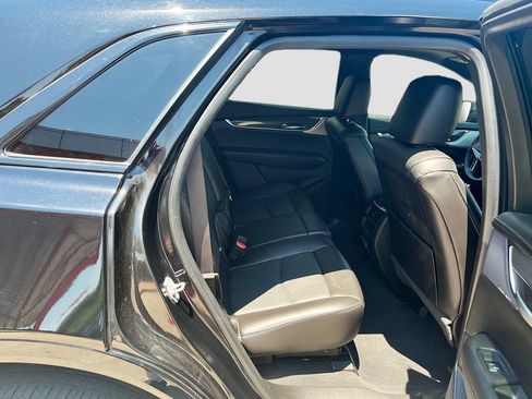 Used 2025 Cadillac XT5 Sportv w/ Technology Package AWD/4WD image 29