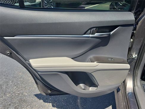 Used 2024 Toyota Camry LE FWD image 10