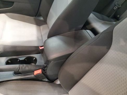 Used 2017 Volkswagen Jetta S image 27