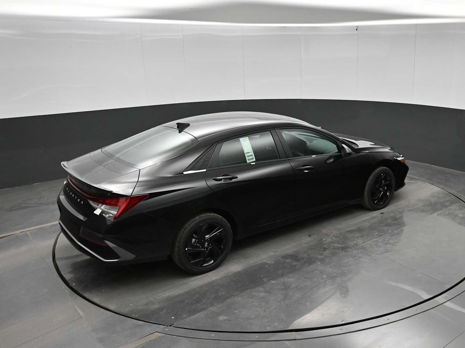 New 2026 Hyundai Elantra SEL Sport Premium FWD image 29