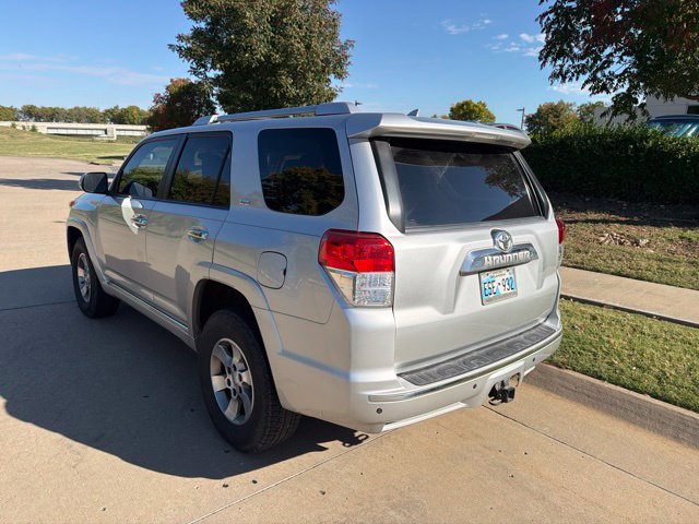 Used 2012 Toyota 4Runner SR5 AWD/4WD image 6