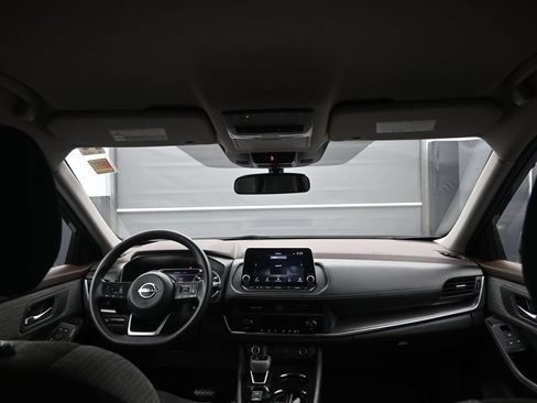 Certified 2023 Nissan Rogue SV AWD/4WD image 27