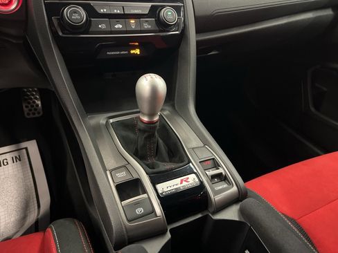 Used 2021 Honda Civic Type R image 25