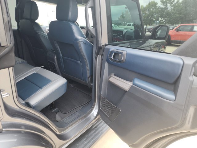 Used 2022 Ford Bronco Outer Banks AWD/4WD image 37