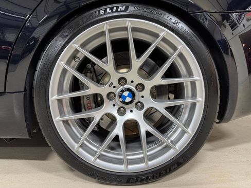 Used 2011 BMW M3 Sedan image 32