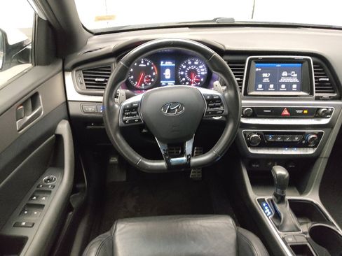 Used 2018 Hyundai Sonata Sport FWD image 22