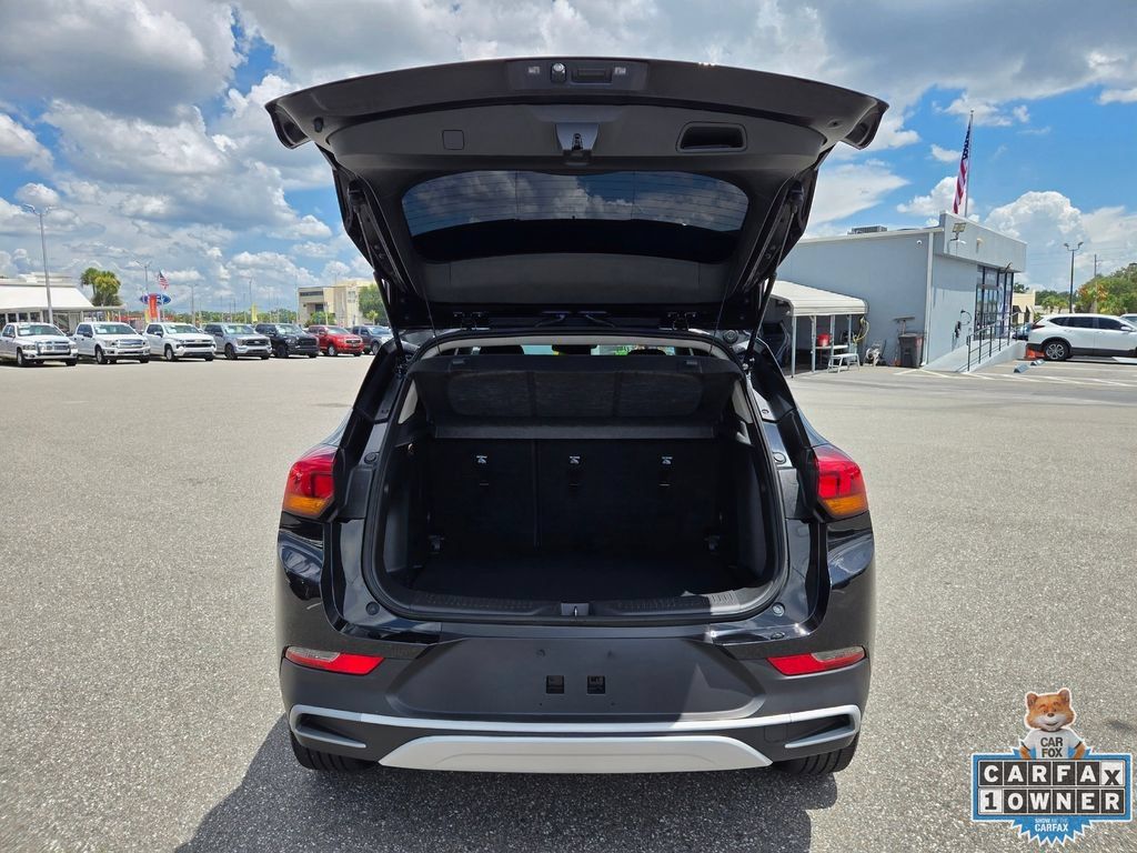 Used 2023 Buick Encore GX Select FWD image 16