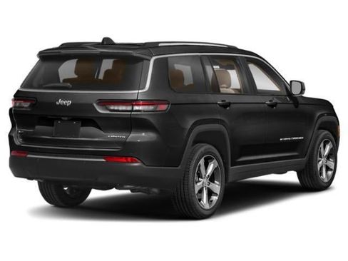 Used 2022 Jeep Grand Cherokee L Limited image 3