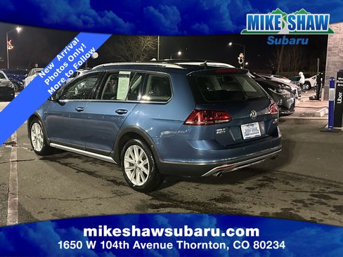 Used 2017 Volkswagen Golf Alltrack SE image 9