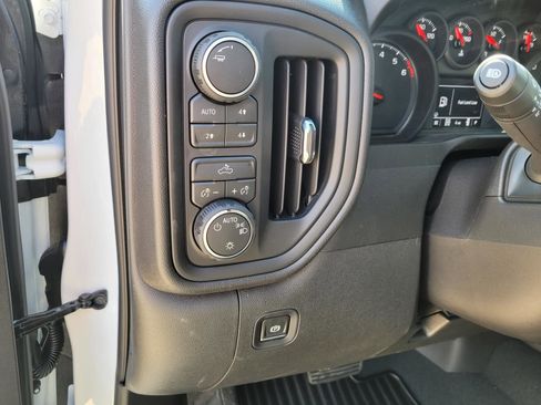 New 2026 Chevrolet Silverado 1500 Custom Trail Boss AWD/4WD image 16