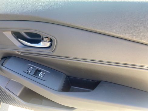 Used 2025 Honda Accord SE image 35