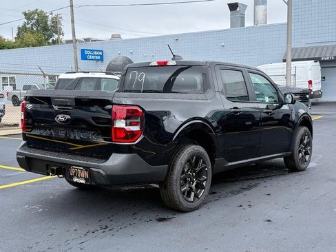 New 2025 Ford Maverick XLT image 3