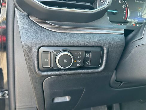 Certified 2023 Ford Explorer Limited w/ Equipment Group 301A image 21