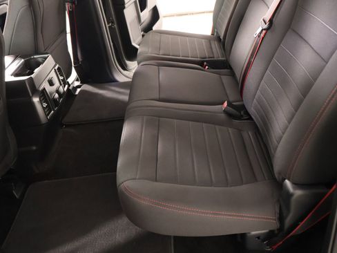 Used 2018 Ford F150 XLT w/ Equipment Group 302A Luxury AWD/4WD image 14