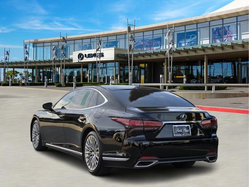 Used 2024 Lexus LS 500 image 4