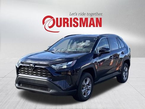 Used 2022 Toyota RAV4 XLE image 5