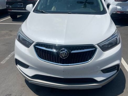 Used 2018 Buick Encore Preferred FWD image 2