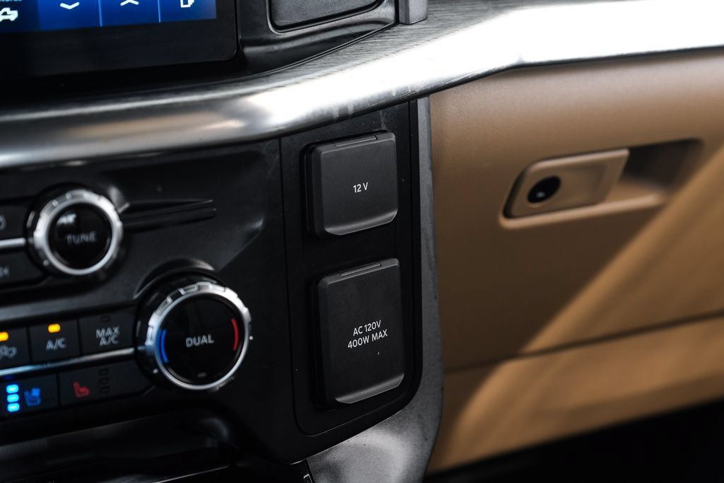Used 2022 Ford F150 Lariat RWD image 26