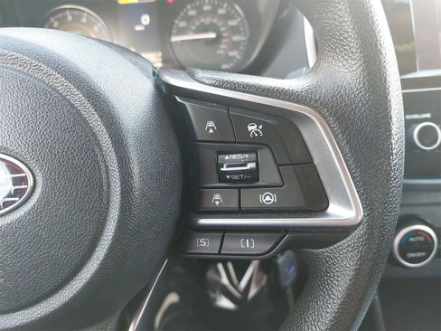 Used 2023 Subaru Crosstrek 2.0i image 17