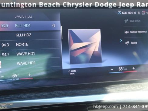 Used 2024 BMW 430i Convertible image 20