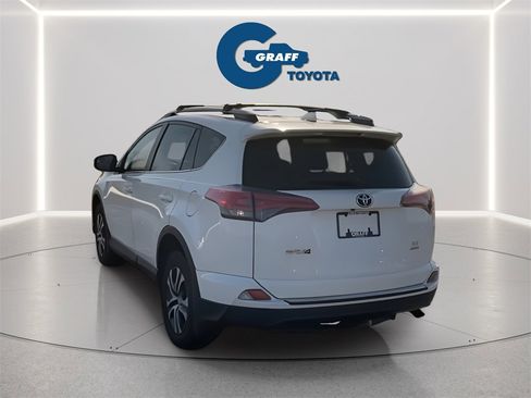 Used 2017 Toyota RAV4 LE image 3